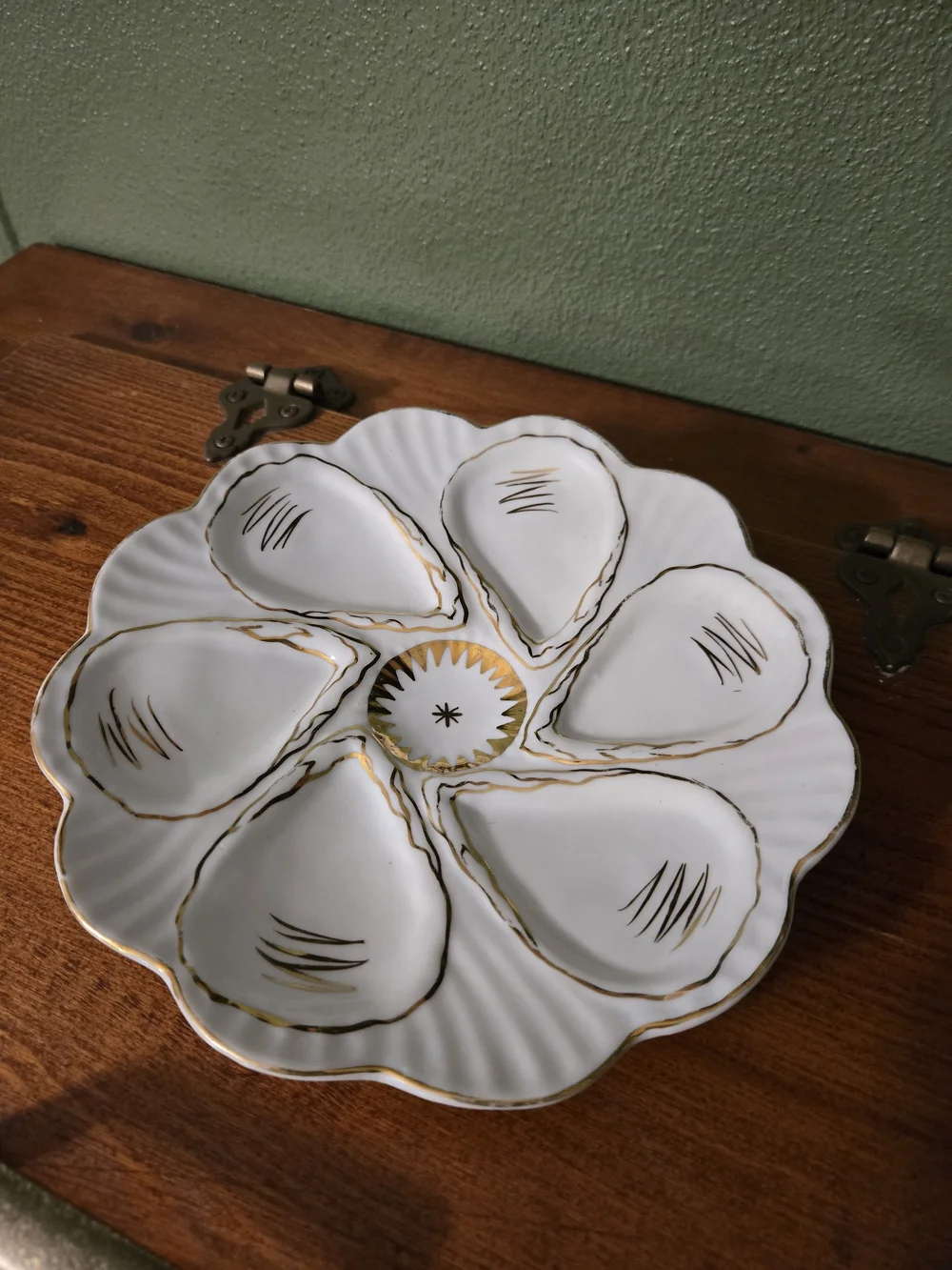 Victoria Karlsbad Austria White and Gold Porcelain Oyster Plate